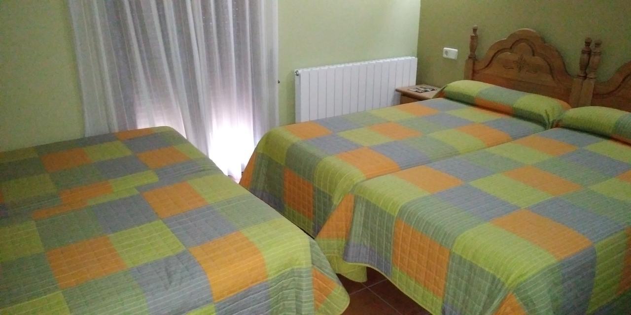 Hostal La Vega Peralejos Dış mekan fotoğraf